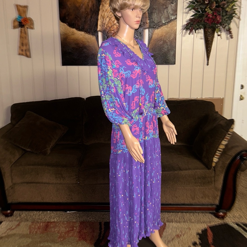 Diane Freis • Vintage • Large • Purple/Pink W/ Ribbon Design~Ruffles/Tie • Dress - Picture 10 of 15